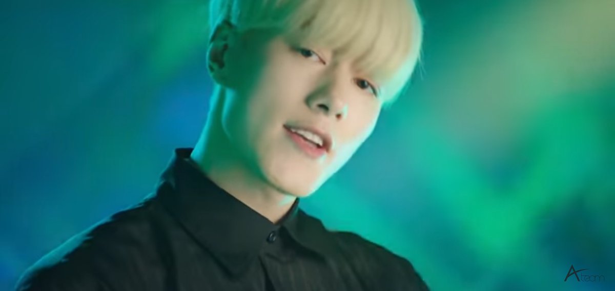 Caah_JJ2's tweet photo. 2 anos hoje de Jacob(张朋) - 《 奇幻世界 LOVE NIGHT 》
Amo, amo, amo essa música!!!😍
Vamos levantar e sair dançando!!!
📣https://t.co/4gPkhyptD8
#Jacob_VAV #张朋 #VAV #브이에이브이 #VAMPZ #뱀즈 https://t.co/CEtBQQszcg