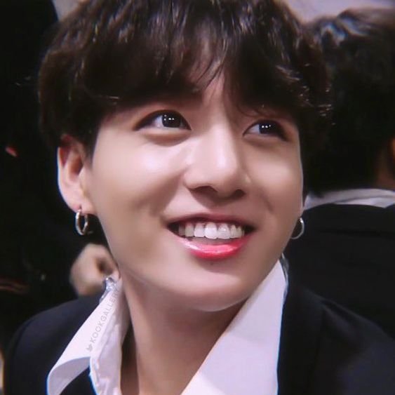 a thread of jungkook and marks sparkly eyes · ✧ . * ⊹ · ˚