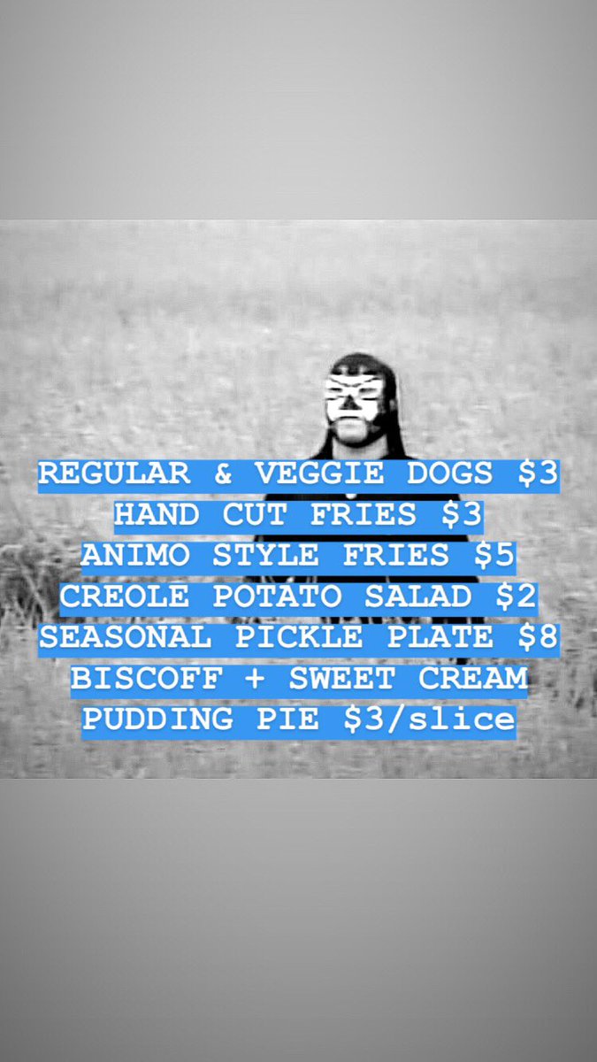 BoogieDogCHI's tweet photo. Finish your Memorial Day weekend strong by having some Boogie Dog delivered to your door! Link is live in our bio and orders will start going out around 7:30! πππ€ #chicagotakeout #chicagodelivery #chicagomunchies #chicagofoodscene #chicagofoodies https://t.co/iytq9t0YpO