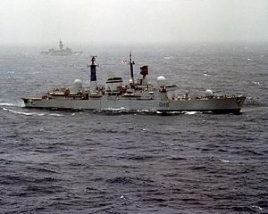 TORO 1: ataca al HMS FEARLESS, derribado por SEA DART del HMS COVENTRY al ganar altura por salir del ataque con graves problemas hidráulicos (se estrella entre Pradera del Ganso y Rincón del Picaso, y muere el Capitán García)