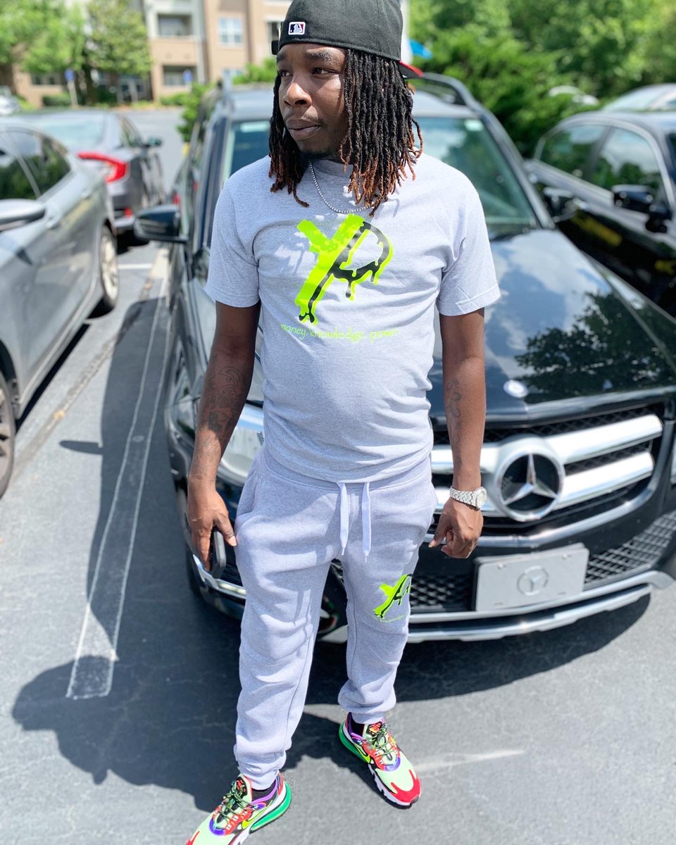 been1____'s tweet photo. Come From Da Block I Was Posted Yeen Did Da Shit I Did 😈🤫 #YGYP #OTG4E #WEATHY https://t.co/lUkJC5eG9v