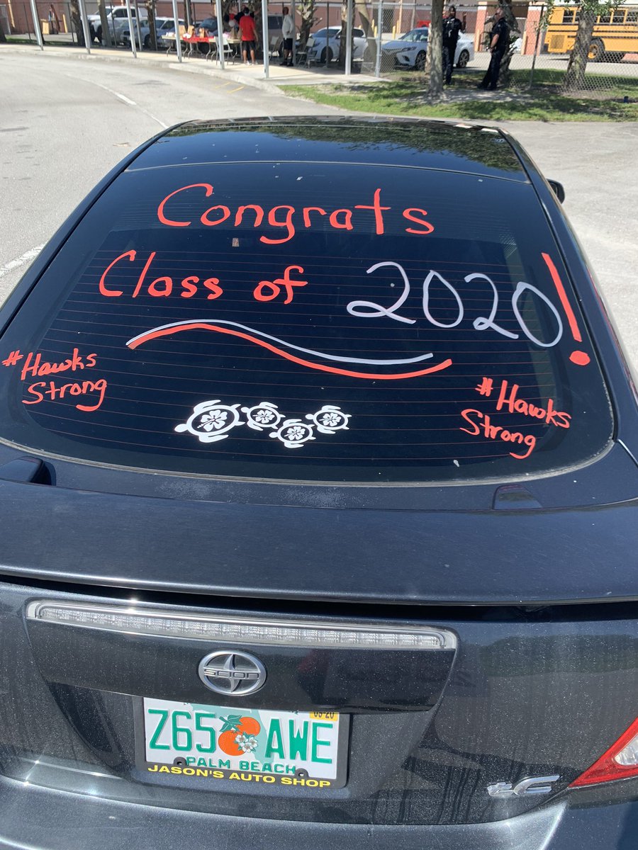 TheRidgeDance's tweet photo. Senior Checkout Day 2 is tomorrow!  Seniors come show your spirit, decorate your cars, and honk your horns!!! https://t.co/Y8LllfzH5N