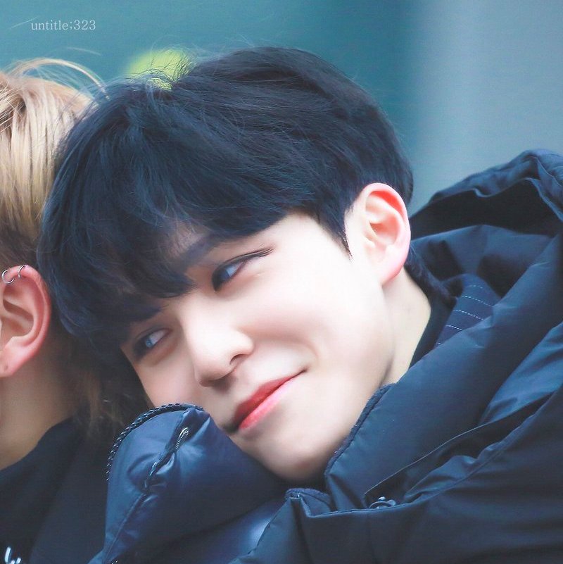 they literally have the same smile