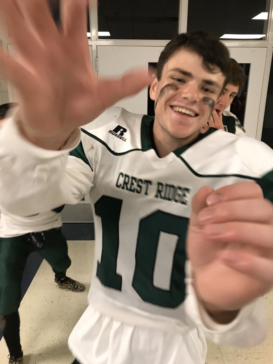 kayschmid's tweet photo. It worked well the first time, so here’s round 2.  My brother needs a date to prom June 25 in Warrensburg. If you know a girl around the age of 18, preferably shorter than 6’1”, poses well for photos, and likes to have a good time, let him know. https://t.co/2dmslZHCSg