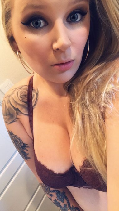 Come see more on my Snapchat or kik!!! 😍😍😍 #nude #naked #porn #boobs #pussy #horny #kik #snapchat #snap<a href="/tag/nude"class="tags">#nude</a><a href="/tag/snapchat"class="tags"><span>#snapchat</span></a><a href="/tag/porn"class="tags"><span>#porn</span></a><a href="/tag/blonde"class="tags"><span>#blonde</span></a><a href="/tag/naked"class="tags"><span>#naked</span></a><a href="/tag/horny"class="tags"><span>#horny</span></a><a href="/tag/pussy"class="tags"><span>#pussy</span></a><a href="/tag/kik"class="tags"><span>#kik</span></a>