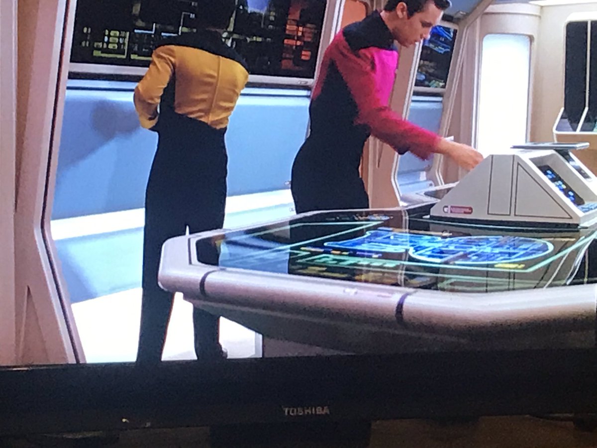 I actually really enjoy the tech design on this show. It looks a bit quaint now - so blocky!! - but the screen display still looks cool and futuristic decades later.