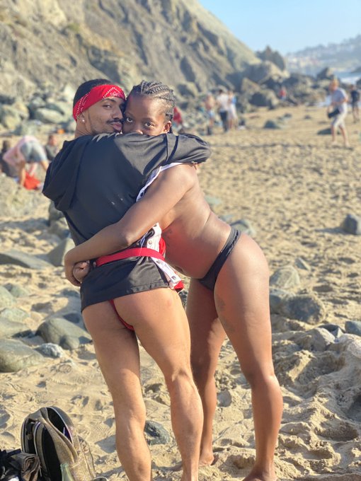 BEACH BUM 🍑🍑🤪  #SanFrancisco https://t.co/a3a9QJ2sTG<a href="/tag/sanfrancisco"class="tags">#SanFrancisco</a>