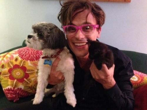 photos of mgg that have "dogs>people" written all over them • a thread.