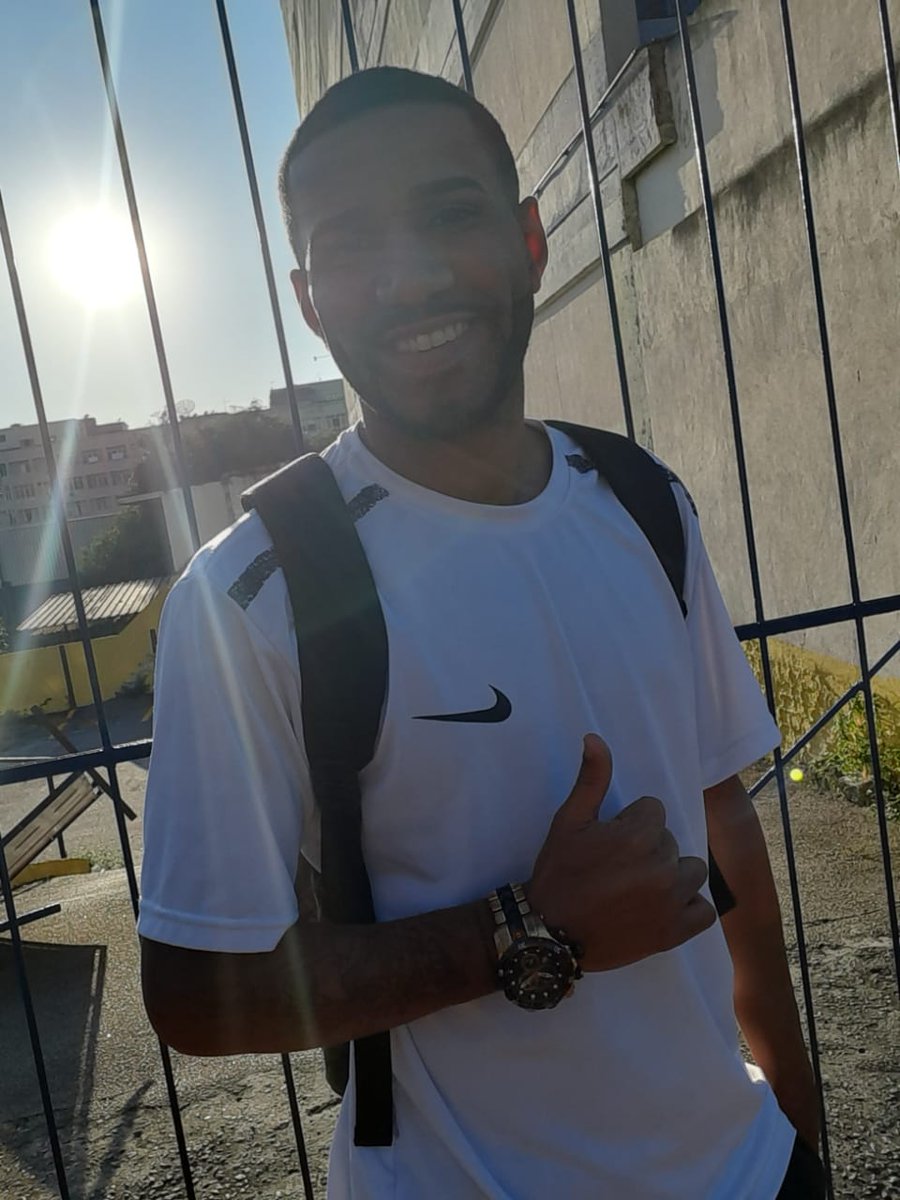 dapaaz7's tweet photo. + 1 dia concluído muito obrigado meu Deus 🙏 https://t.co/IfIULUXEiD