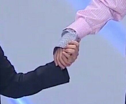 Jimin and Jungkook (Jikook) holding hands precious thread... ♡