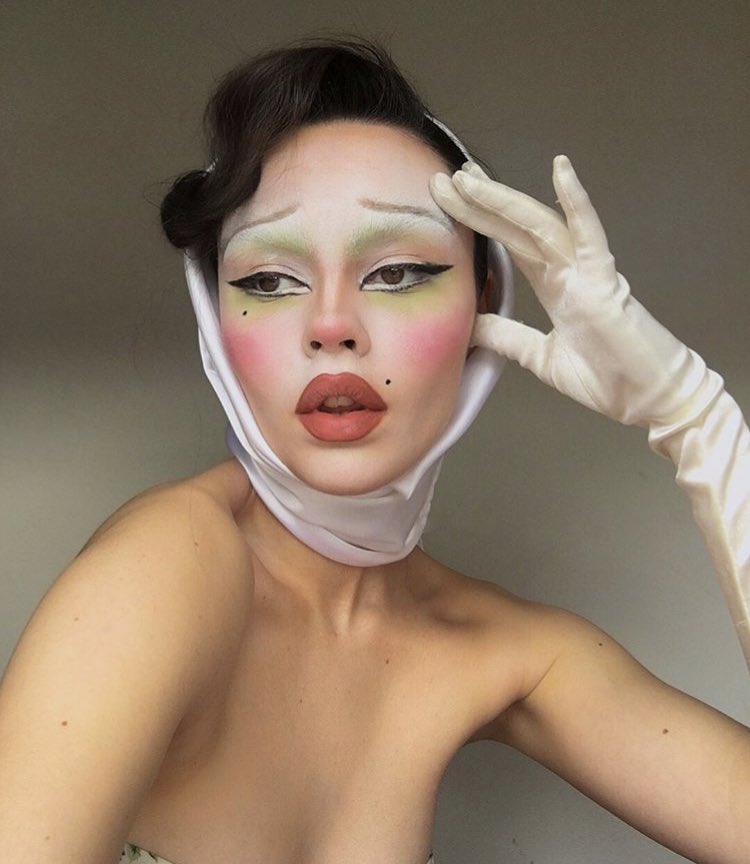 Frances / beautyspock, make-up artist + photographer