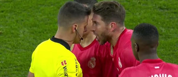 Claro, ponen la foto del Betis porque poner la de Ramos mosquearia a Florentino. <a href="/diarioas/">Diario AS</a>