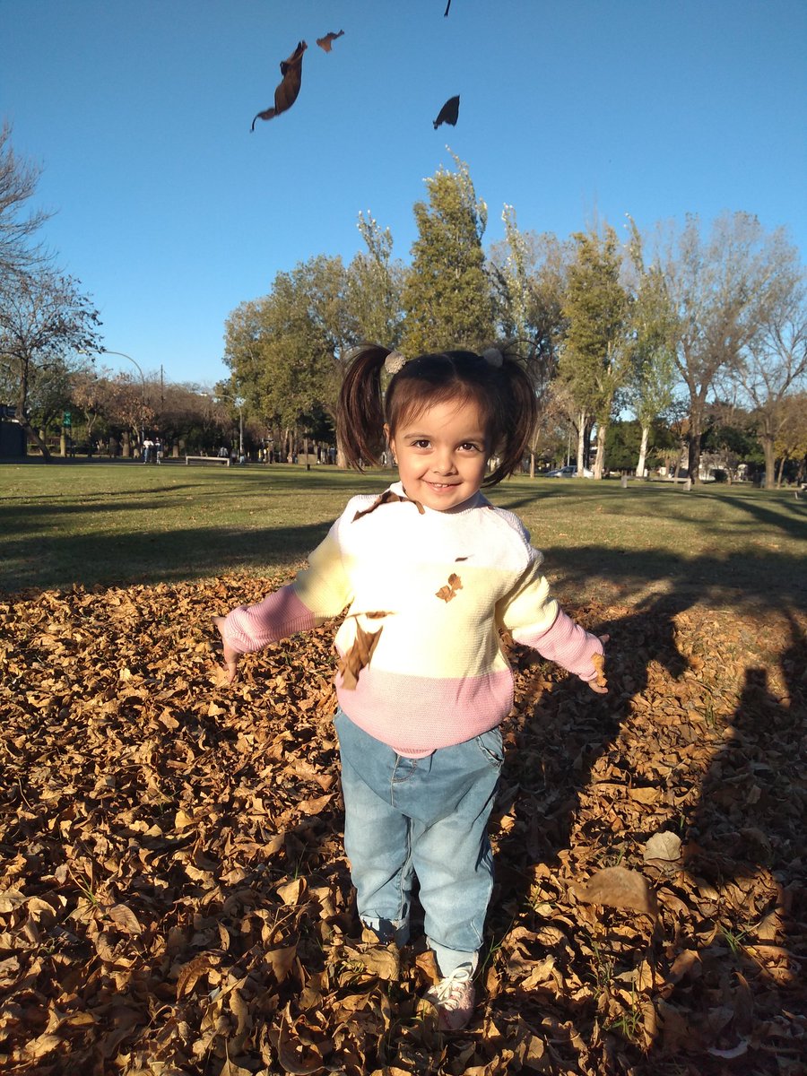 Sesión de fotos en nuestra caminata🍁