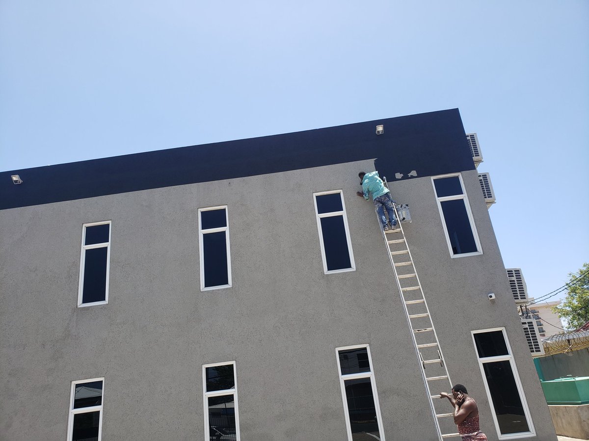 belwill1989's tweet photo. Time spent getting the new #PROVENWealth location at 7 Haining Road ready.  Under strict health and wellness work order our skeleton team works with precision @weareproven
Always that opportunity to get it right
#MovingDay preparing for the bldg sign. https://t.co/KiYGIGJBKn