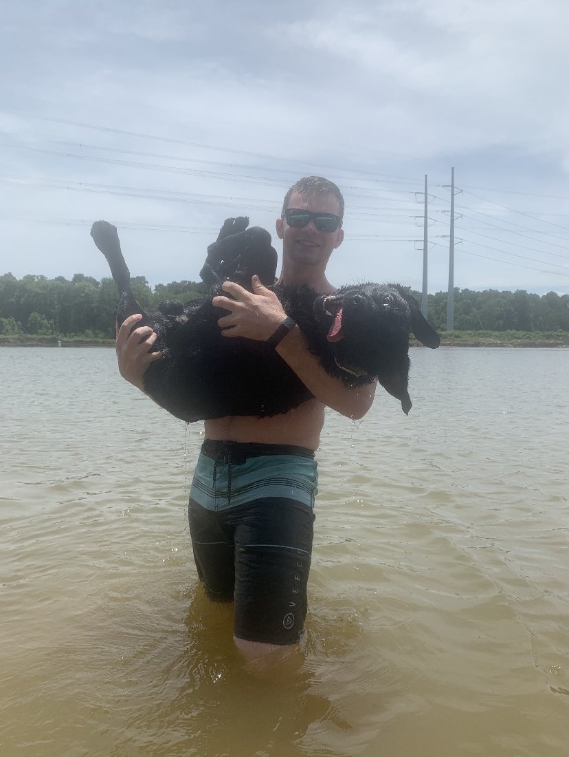Thompson98Jake's tweet photo. Sandbar Sunday on a Monday☀️ https://t.co/J1Ad8zYDzw