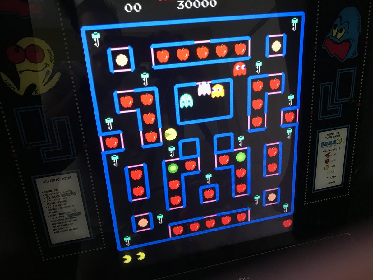 365ofpac's tweet photo. It's a fun-switch up of the game premise, and more frenetic that the original. But for me, it seems less exciting right on the heels of #MsPacMan, Pac-Man Plus, and Mr. and Mrs. Pac-Man all before it in that same year. #365ofpac #pacman40th #pacman40 #365ofpacman #pacmanplus https://t.co/hYWmvCGPVA