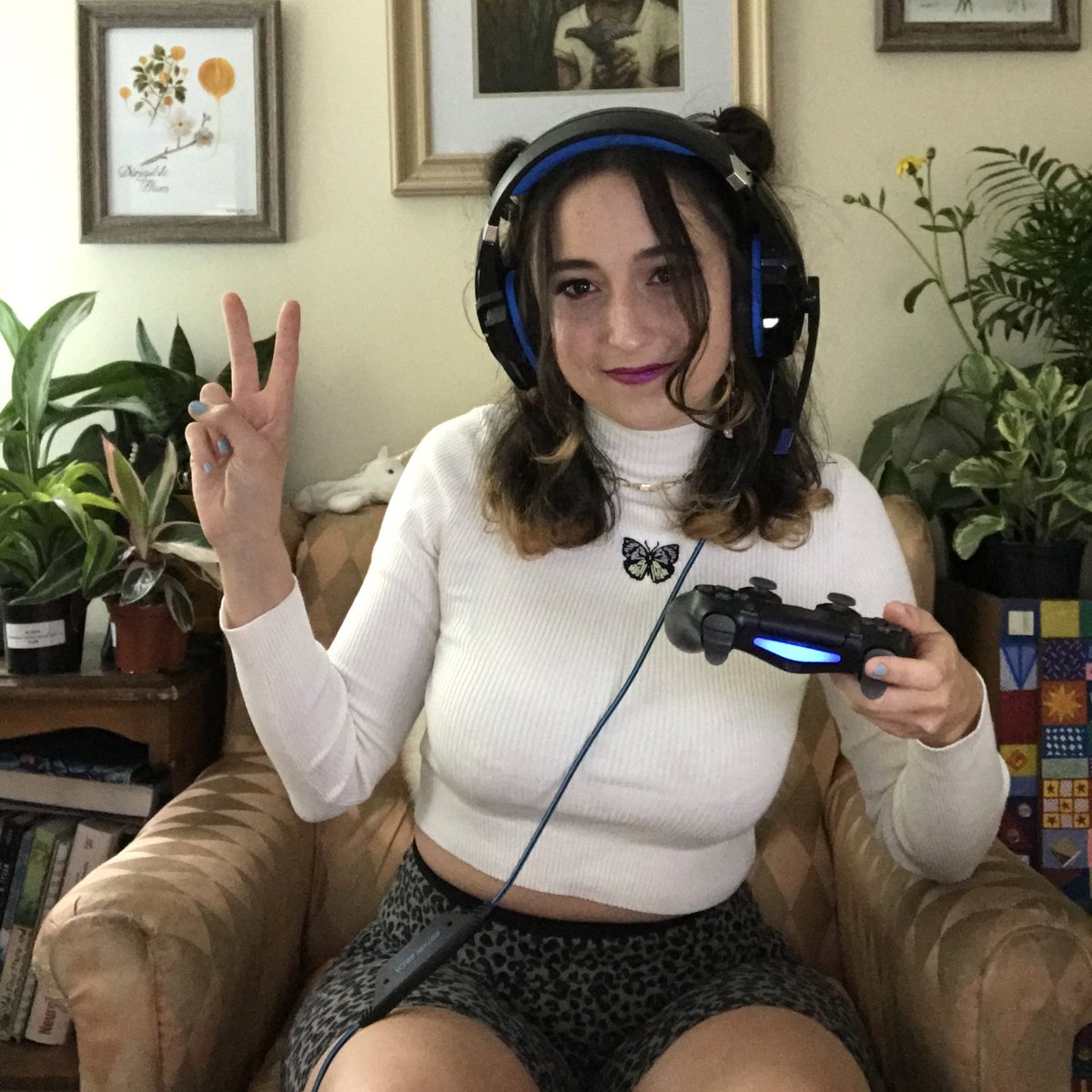 GrumpyPantssss's tweet photo. Streaming Diablo 3 tonight for the FIRST TIME EEK at 5:30pm https://t.co/tO5XAmU8lc https://t.co/ndmS9YQVTV