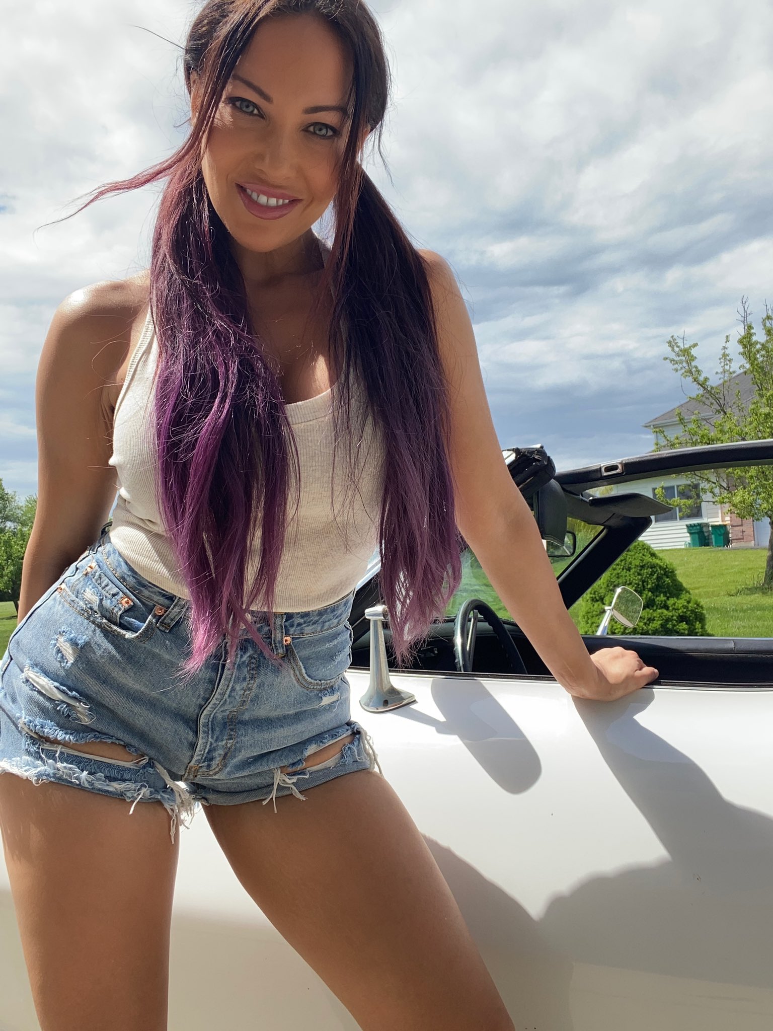 Harvey nude carla Carla
