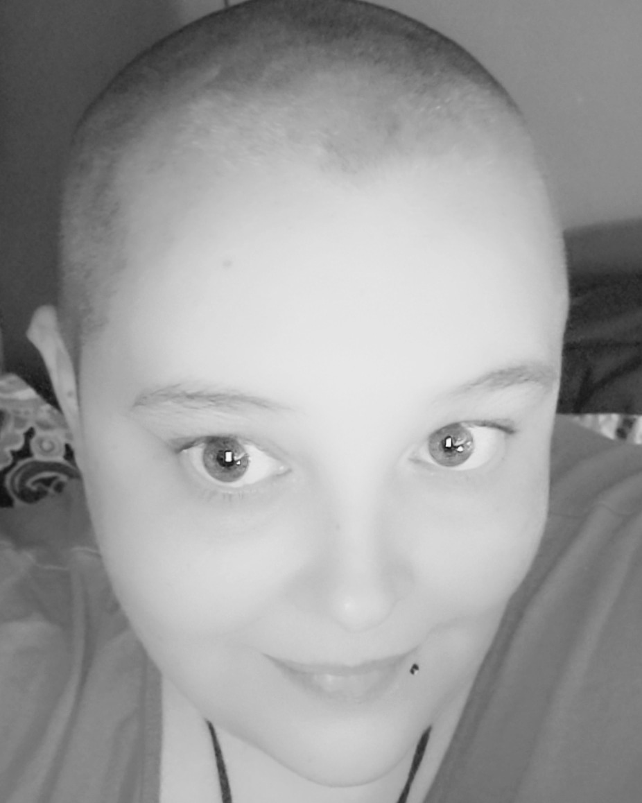 bruisedwitch's tweet photo. A freshly shaved head can always make a girl feel better. 😌 #mondaythoughts https://t.co/s0rl8abkaB