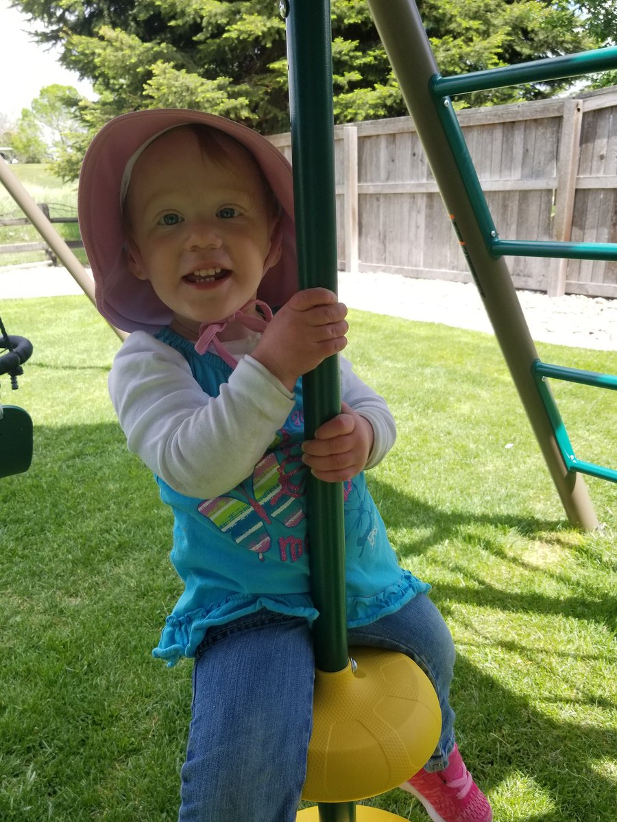 Puppetmaster762's tweet image. This is my little girl.