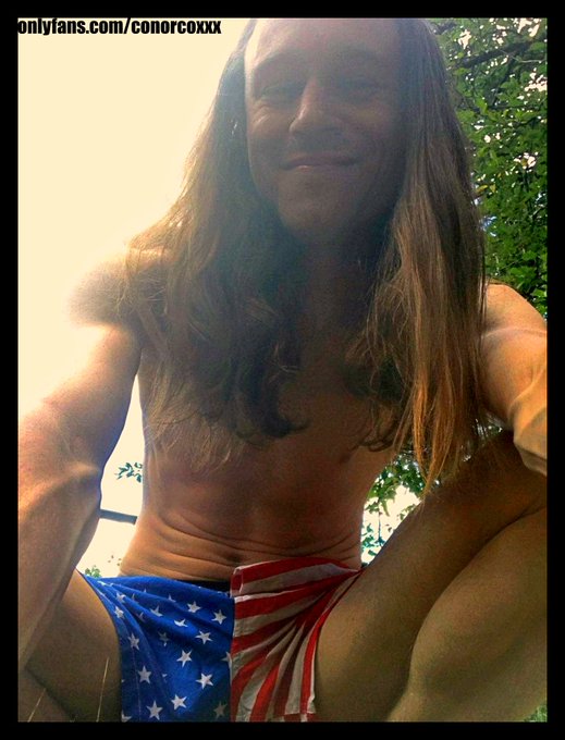 Happy #MemorialDay! Sporting American Flag boxers. Believe in America people. https://t.co/sCPODvmn1t<a href="/tag/memorialday"class="tags">#MemorialDay</a><a href="/tag/coxxxmodels"class="tags"><span>#coxxxmodels</span></a><a href="/tag/onlyfans"class="tags"><span>#onlyfans</span></a><a href="/tag/memorialday2020"class="tags"><span>#memorialday2020</span></a><a href="/tag/only"class="tags"><span>#only</span></a>