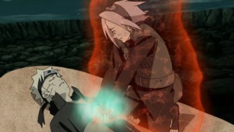 Dans la 2ème partie elle continue a soigner sans trop intervenir dans le combat a part pour éliminer quelques clones de Jubi. Elle tente de sauver Naruto pour la 1ere fois de tout le manga mais les Bijus (et le Rikudo) le ramènent a la vie