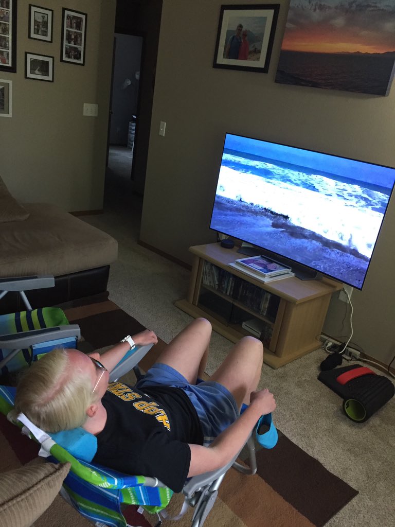 DrSaraPowell's tweet image. No virus is taking my beach weekend away from me. #stayhome #alternativeplan