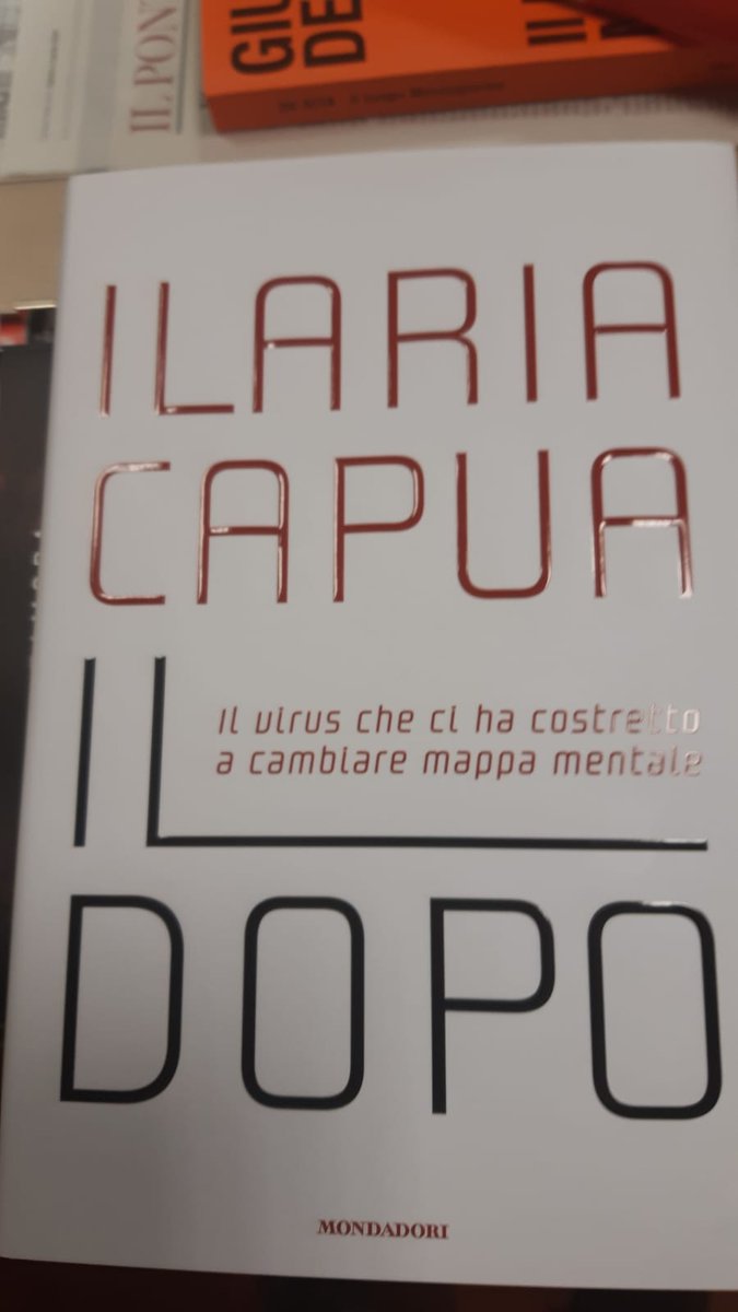ilariacapua's tweet photo. Buongiorno, volevo solo dire a chi mi insulta per aver scritto un libro che non è quello il loro. #ILDopo è per quelli che sono curiosi di sapere alcune cose che non ho avuto altro modo per dire.
#ILDopo
@Librimondadori 
#FioriAntiInsulti https://t.co/XkF3ALfpwK