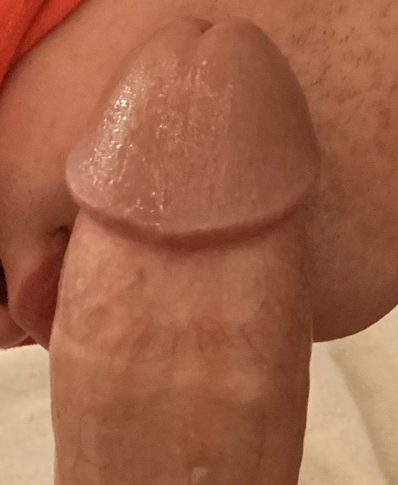 Uncircumcised dicks are amazing but my cut, big mushroom head dick matters too! https://t.co/yqoQ5K2