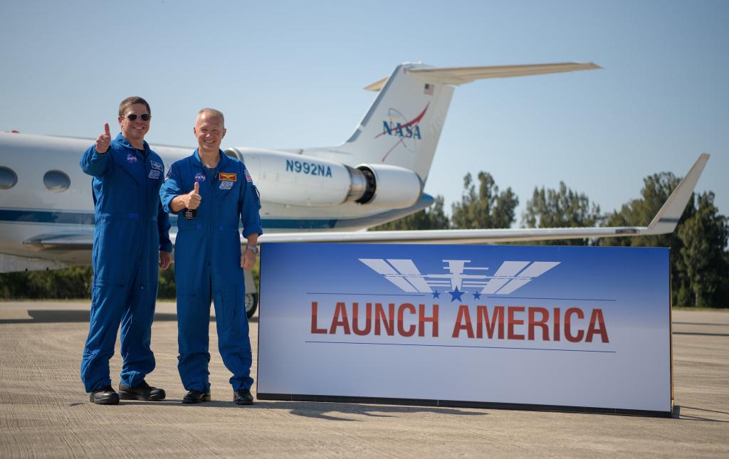LIVE NOW: Tune in to hear experts provide an update about our May 27 mission to fly @AstroBehnken & @Astro_Doug to the space station from U.S. soil. Hear from: 👨‍🚀 @Commercial_Crew 🛰️ @45thSpaceWing 🚀 @SpaceX nasa.gov/live