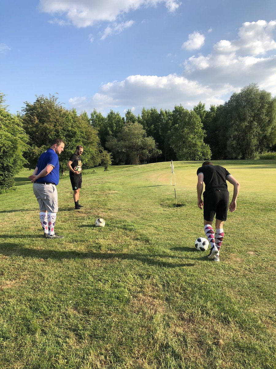 PMartin_Boquet's tweet photo. Petite session Foot Golf ensoleillée ⛳️⚽️ @NordFootgolf https://t.co/iytS0bz87C