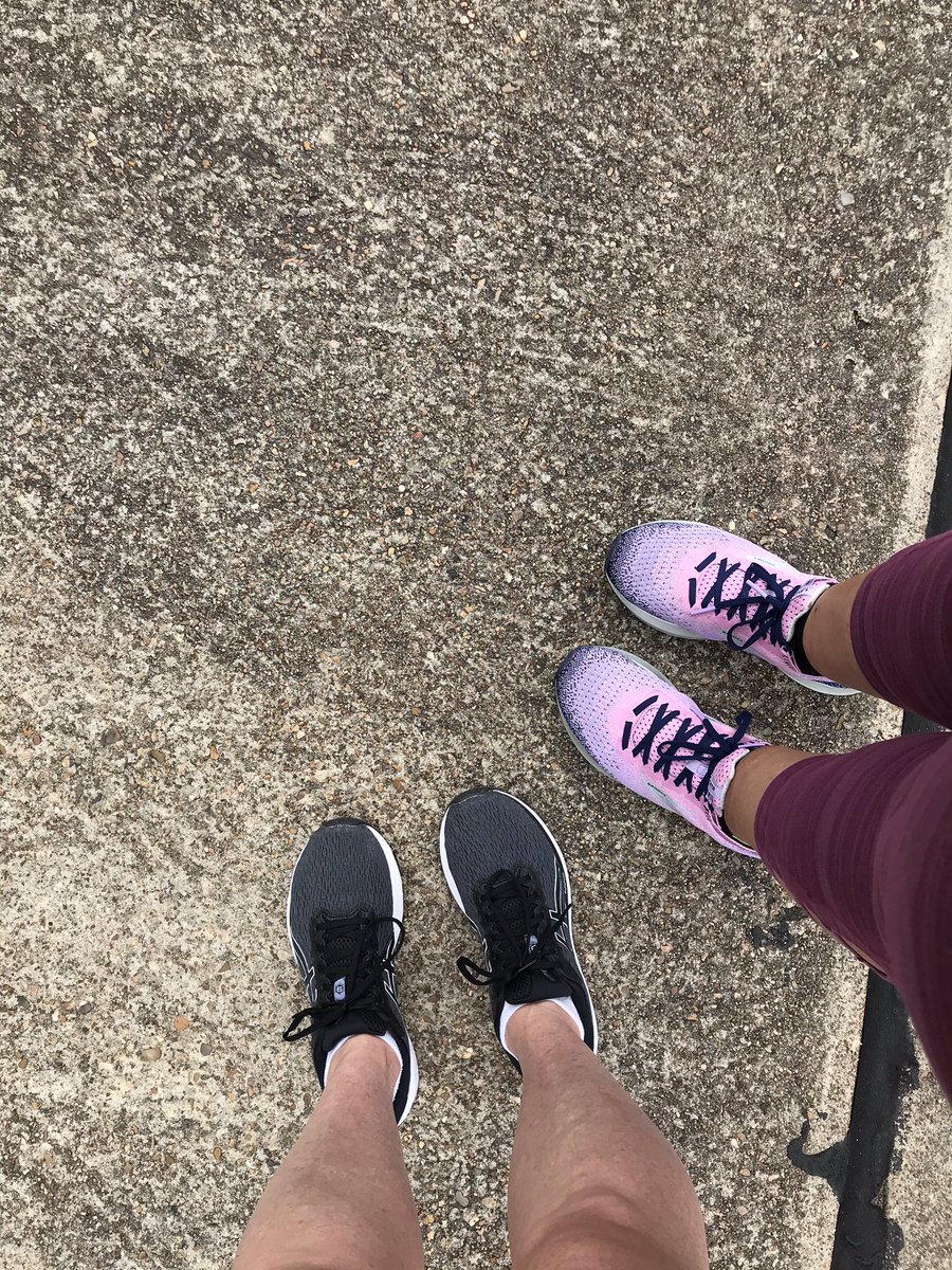 angelalions1973's tweet photo. 5k completed with @NicoleVKelley1 for #AstrosVirtual5KRun Dedicated to those who have made the ultimate sacrifice all for our freedom.  #MemorialDay #marinecorps https://t.co/OvFUeVuoWz