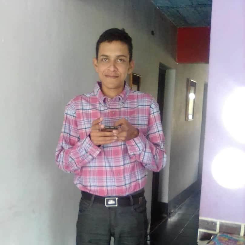 leoperiodista's tweet photo. #25May #ServicioPublico ..Gracias a lo bueno que todavía queda en #Mérida un joven leyó la publicación, reconoció y llamó a la familia de Samuel David Peña Diaz  quien estaba extraviado..Que Dios le pague y bendiga esa noble acción. Esa el la bonita Venezuela https://t.co/nuuel9WzqV