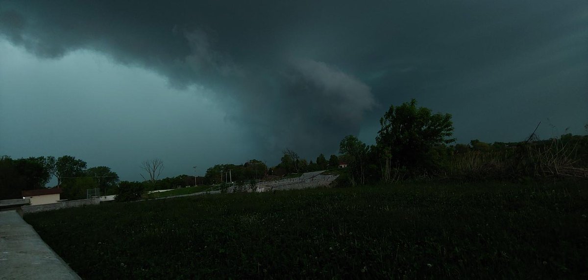 15yo &amp; I dig taking storm/ sky photos. He's got a far superior skill set &amp; eye. No filter/ editing. He uses manual settings on his LG v40 phone.