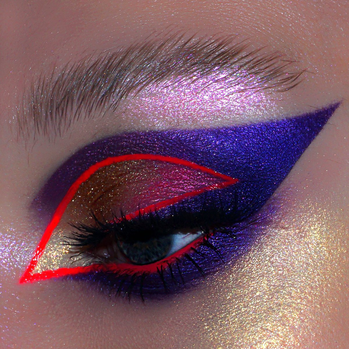 erinsmakeup's tweet photo. subversive https://t.co/CFYsrcbOAD