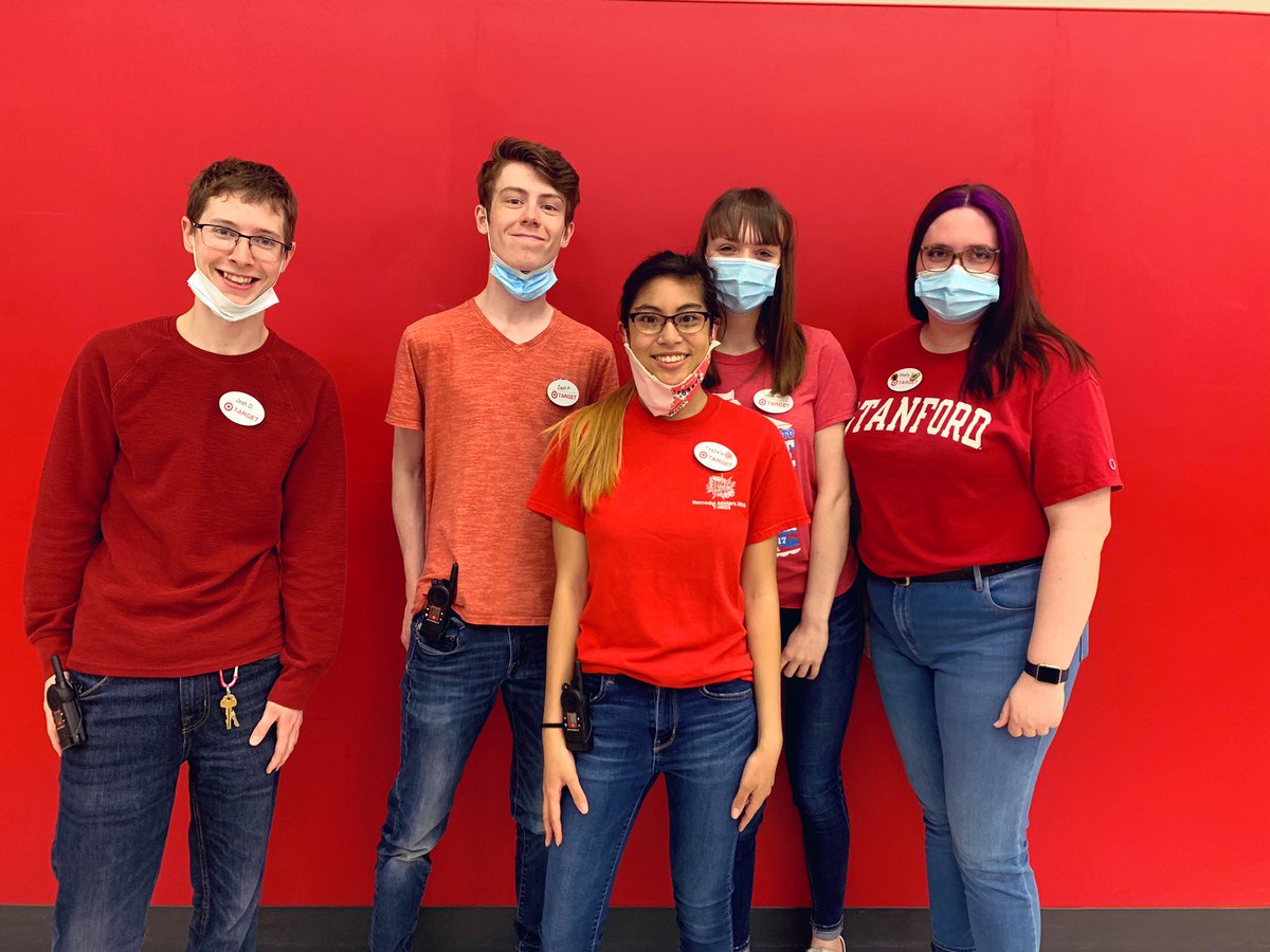 I couldn’t be more grateful to have such a strong frontend team. These people right here have been my rockstars throughout this entire pandemic. Thank you for always believing in me, trusting me, and pushing me to be a better leader, I appreciate you. ❤️ #TheFutureOfTarget