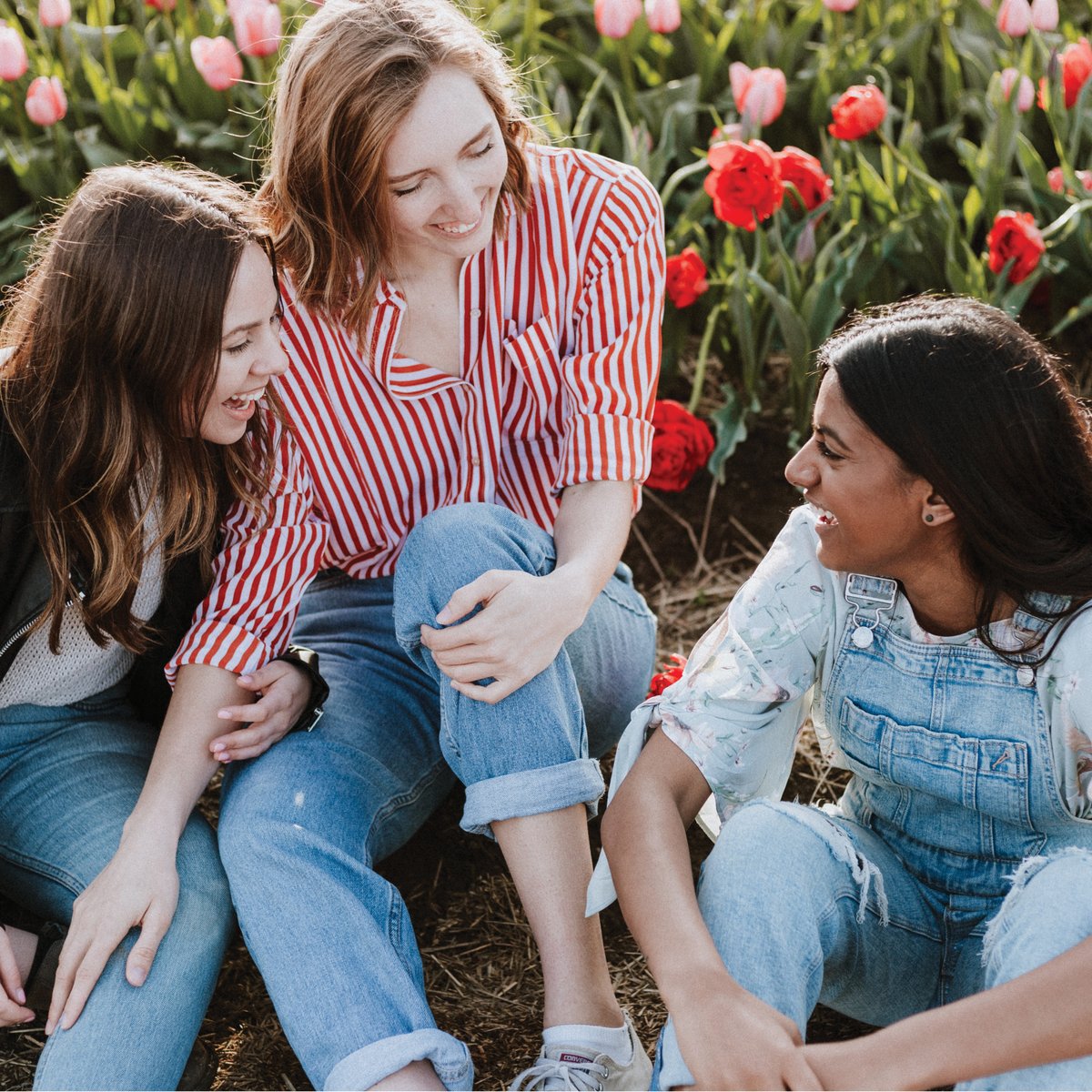 saveyourskinfdn's tweet photo. We live in an age where being tanned is ‘cool’. But we need to embrace the natural, untanned appearance of our skin – whatever its original colour.
#MakeSkinChecksMonthly #MelanomaMonth #MelanomaAwareness https://t.co/FXC9uYduBQ