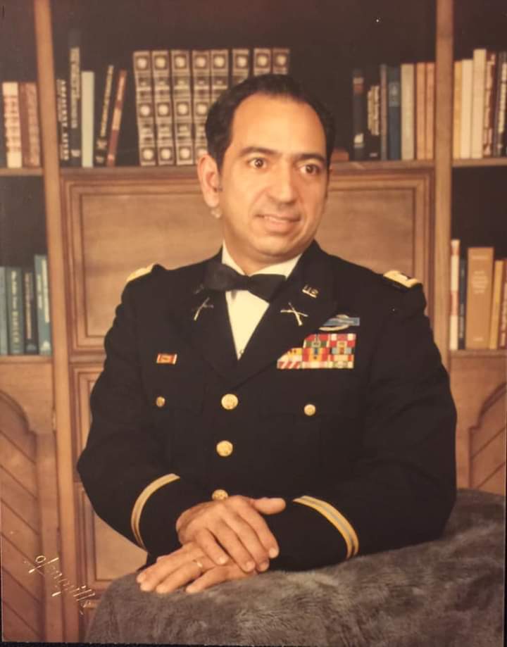 Mi cuñado (Rip) orgullosa de su servicio honrando nuestra nación 🇺🇸🇵🇷