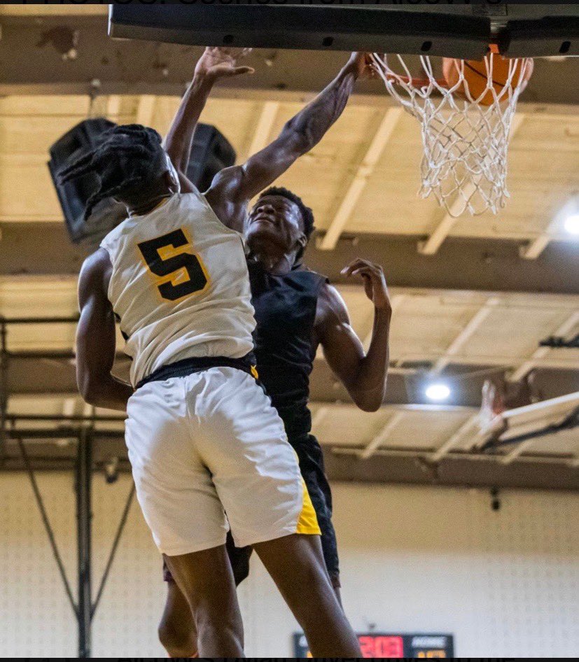 AHSTigerHoops's tweet image. Dylan Driver we appreciate your humble leadership &amp;amp; huge scoring performances! Congratulations in obtaining the Offense Award for 19-20 Season! @Alcovy_Sports @TigersSportsMed @CoachAlexander8 @CoachGlenn10 @Coach_Johnson_2 @TeamStrap @WayneChristian @bandboyz05 @AHSLadyTigersB1