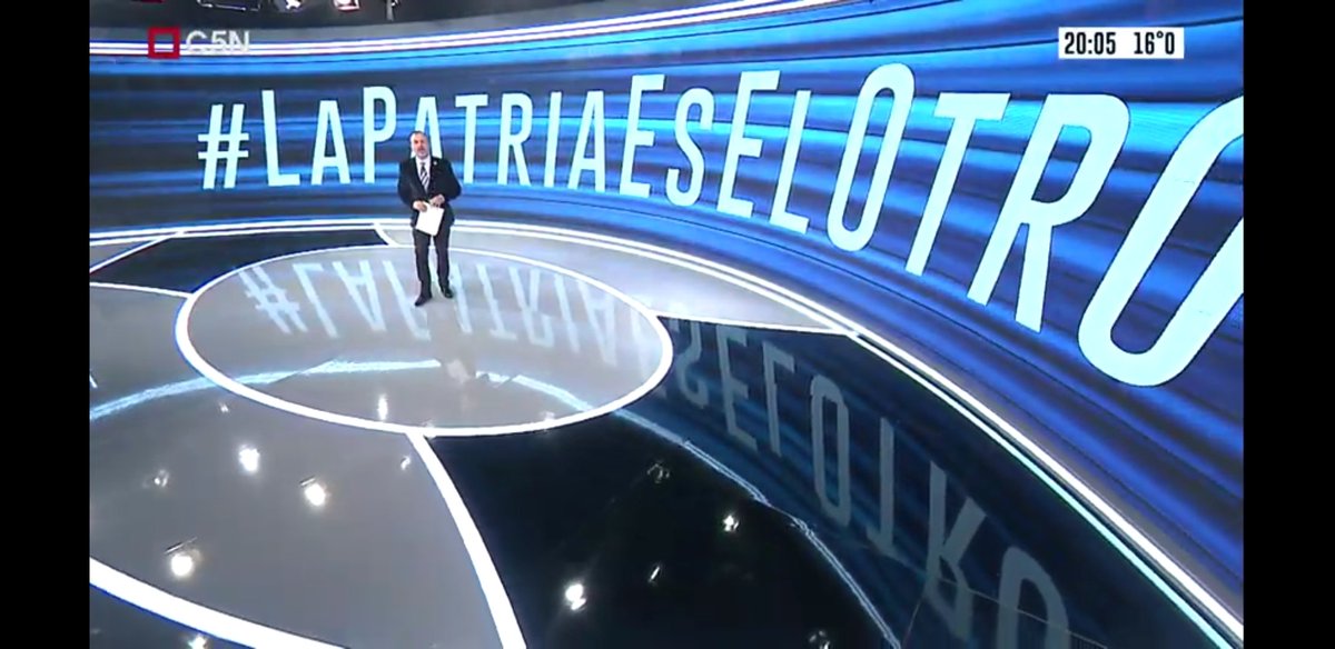CASTIGLIONILUC's tweet photo. Felicitaciones a todos los que hacen @C5N hermoso estudio!!!
#LaPatriaEsElOtro #LaRealidad 
@nicobocache https://t.co/ohqb3ocokV