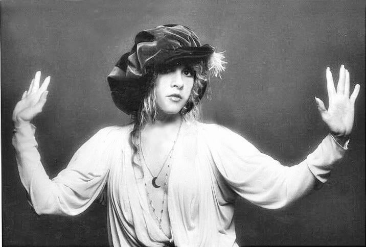 Happy birthday stevie nicks, the eternal goddess of rock n roll!!  