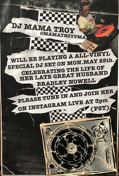 TheHowlinWhale's tweet photo. All LOVE to Brad Nowell of Sublime and Mama Troy!!!! Brad is a hero and angel of music!!! https://t.co/WDCDTqLdvX