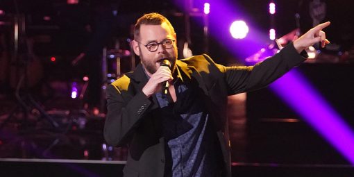 AfterTheLevels's tweet photo. The Voice Season Eighteen Winner; Devoted Viewer Who’s Never Voted - https://t.co/s8IGIzwdft #theVoiceWinner #thevoice #spoileralert https://t.co/vYs24TcbGh