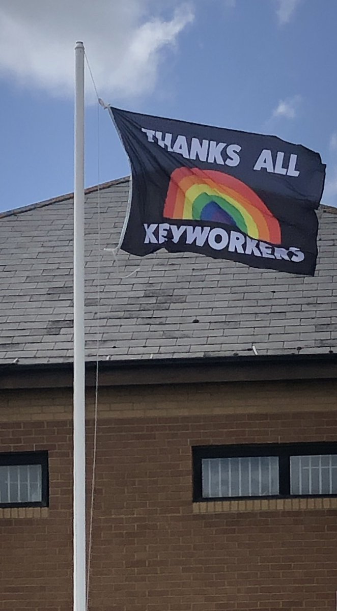 HMPLongLartin's tweet photo. Waving our #keyworker flag with pride. ‘Thanks all Keyworkers’ #Hiddenheros 🌈👏🏼 https://t.co/VRrwDrKNzi