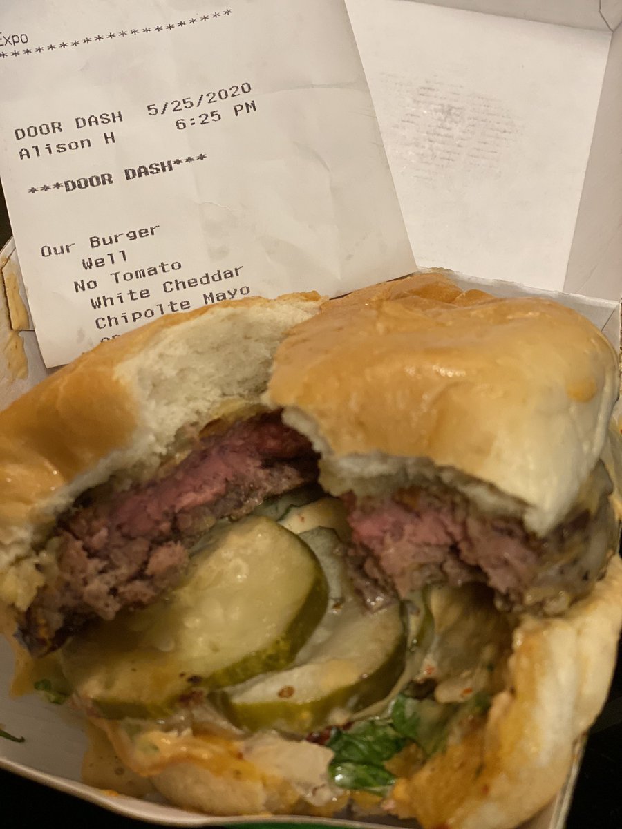 mplschef's tweet image. Come on wahlberg’s....I ordered a well done burger. Paid quite a bit for it actually..this is what you have to offer....never again. @DonnieWahlberg @markwahlberg @Wahlburgers