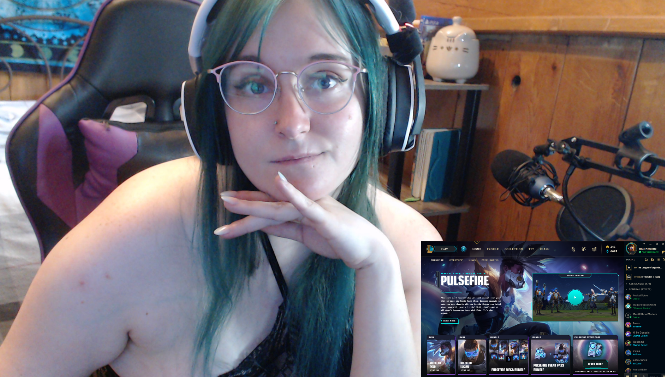 Hey guys, I'm online and playing games on  @MyFreeCams ! 🐚 #onmfc https://t.co/ckoNxJ6Xbs #camgirl #adultgaming<a class="tags" href="/tag/myfreecams">@myfreecams</a><a href="/tag/gamergirl"class="tags"><span>#gamergirl</span></a><a href="/tag/camgirl"class="tags"><span>#camgirl</span></a><a href="/tag/onmfc"class="tags"><span>#onmfc</span></a><a href="/tag/nsfwgaming"class="tags"><span>#nsfwgaming</span></a><a href="/tag/adult"class="tags"><span>#adult</span></a>