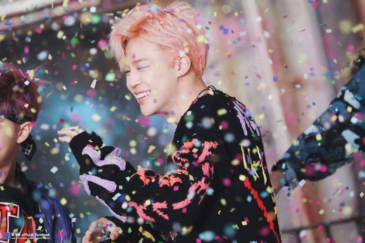 *♡∞:｡.｡ Jimin and confetti ｡.｡:∞♡*           a short thread: