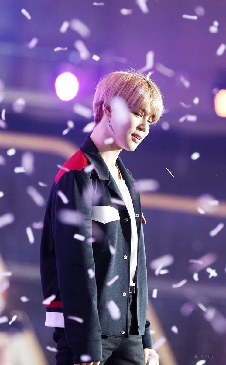 *♡∞:｡.｡ Jimin and confetti ｡.｡:∞♡*           a short thread: