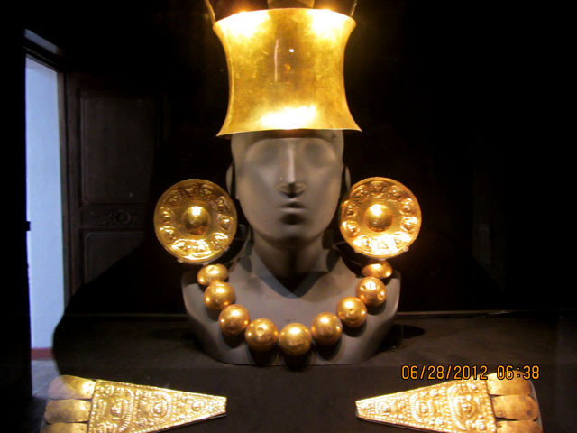 Inca gold jewelryThis is more of religious symbol and they saw gold as a representative of the sun and believed that the more gold you wore, the closer you be with their god named Inti.