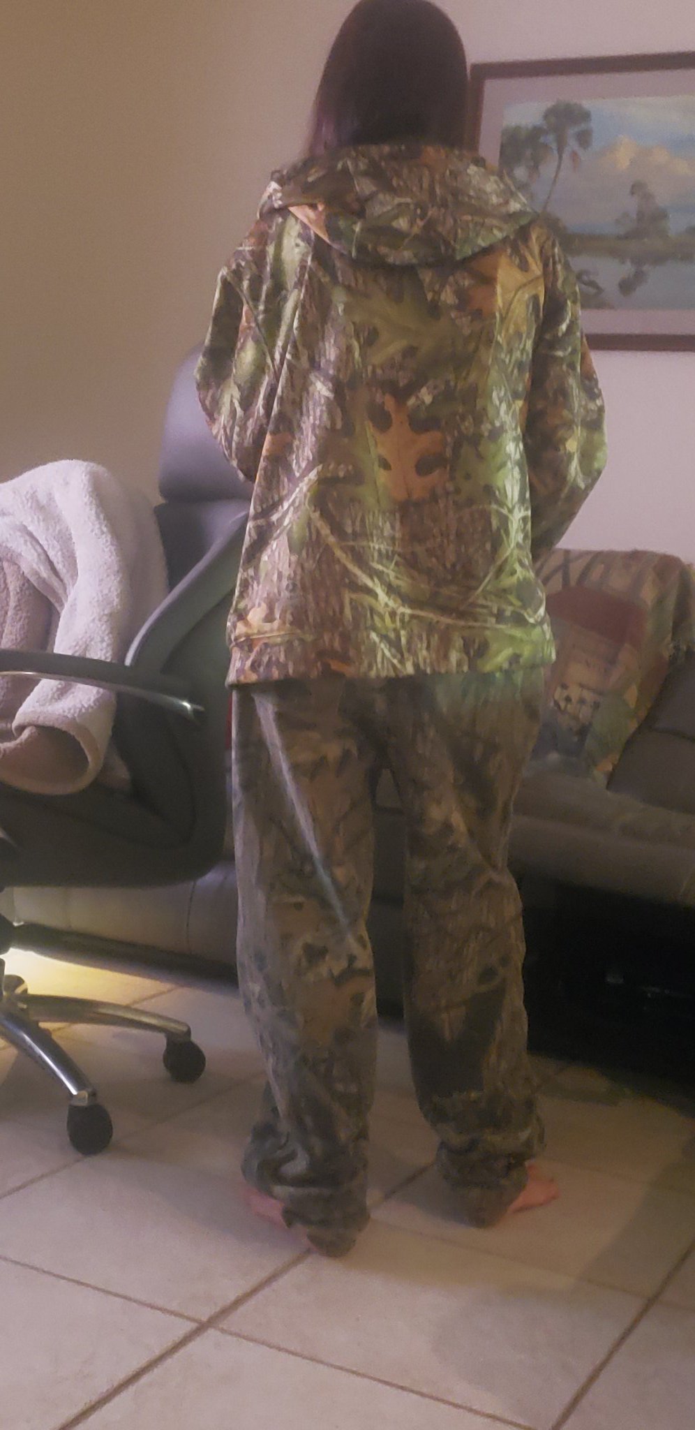 @mae_tawney is so discreet all she wears is camo lmao https://t.co/2QJzQrROcX